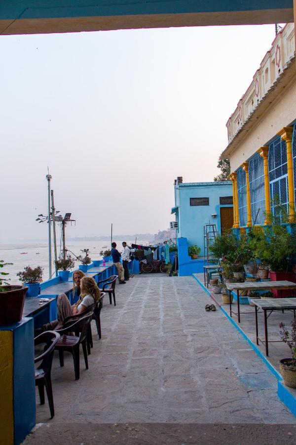 Vishnu Rest House Varanasi Exterior foto